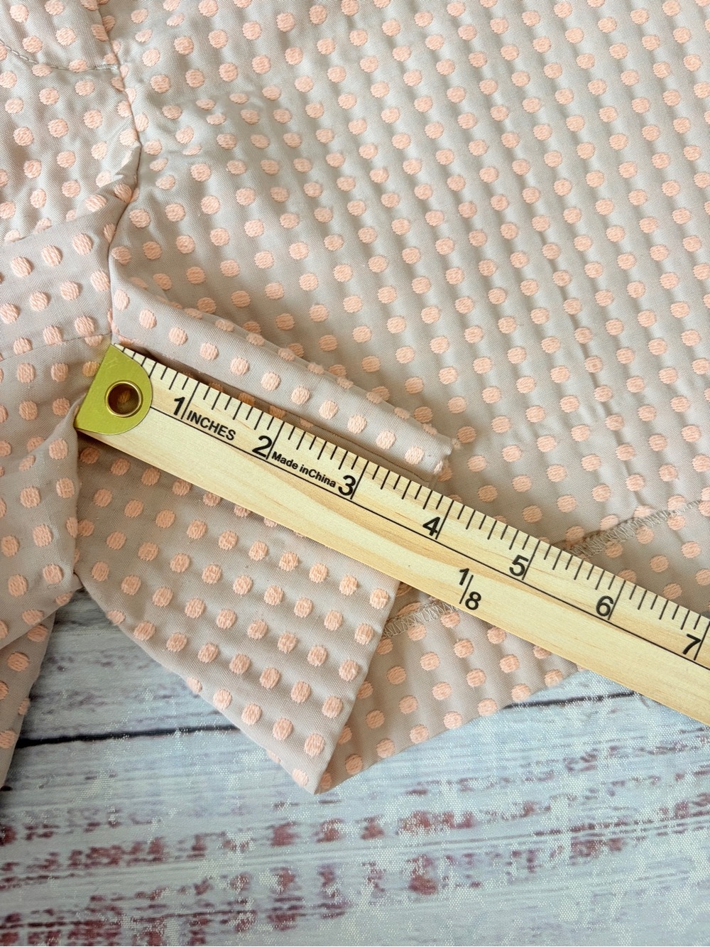 LOFT Women’s Textured Peach Shorts with Dots Size 6 4" Inseam Cream/Pink - Picture 6 of 8